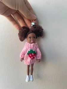 Strawberry Sweater Charm Keychain, Korean Dongdaemun Best-Selling Doll Pendant, Mini Decoration for Phone Bag DIY