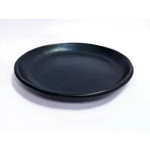 Chamba Round Plate w/ Edge