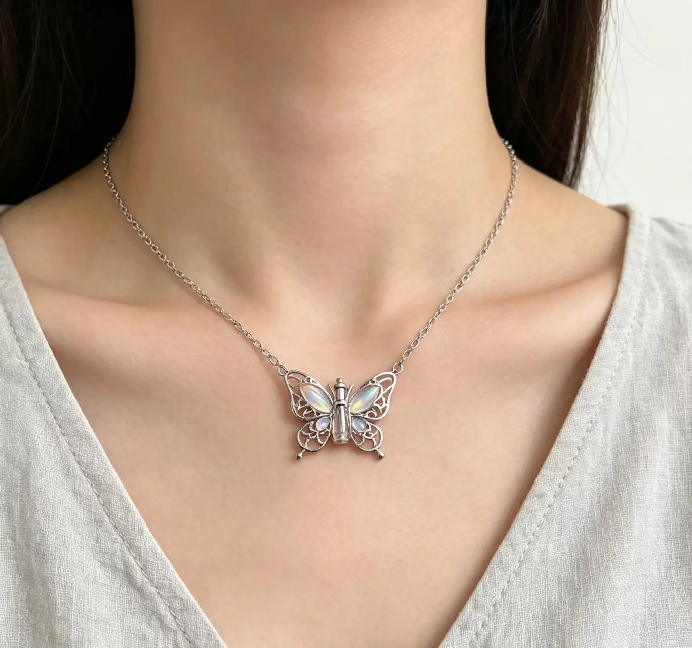 Sterling Silver Butterfly Urn Necklace - 18-Inch Adjustable Chain, 25mm x 20mm Pet Ash Storage Memorial Gift, Dog & Cat Cremation Keepsake Pendant Jewelry, Approx. 25Mm X 20Mm