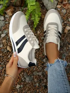 Women's new low-top lace-up casual sneakers, Sports shoes, Wearable Sneakers, comfortable breathable soft flat shoes suitable for daily leisure and commuting, outdoor walking shoes, a must-have for gifts