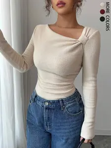 New autumn and winter solid-color fleece-lined ribbed scoop-neck ruffled long-sleeve T-shirt, a slim-fit casual top, women's autumn clothing, Christmas T-shirt, Basic