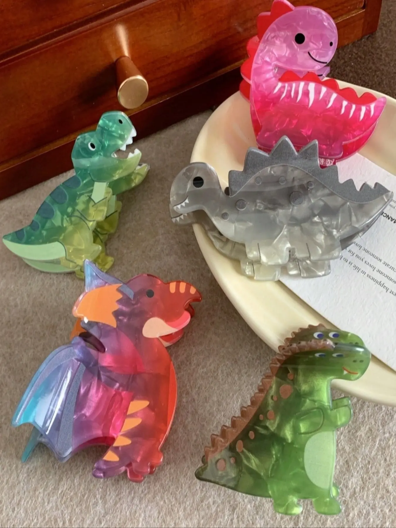 5pcs Gradient Dinosaur Hair Clip, Cute Cartoon Little Dinosaur Claw Clip for Women, Perfect for Back Hair, Ponytails & Daily, Cute Hair Accessories, Fun Claw Clips, Hair Claws, Super Cute Clips, Hair Claws Set