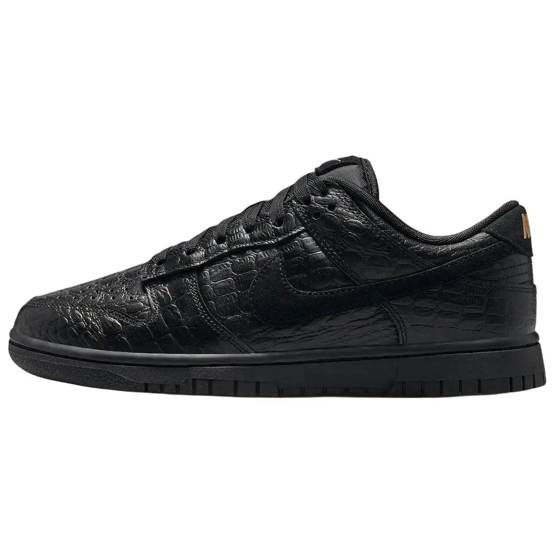 Nike Dunk Low Top Skateboard Shoes Women's Black Classic Versatile HV4388-001
