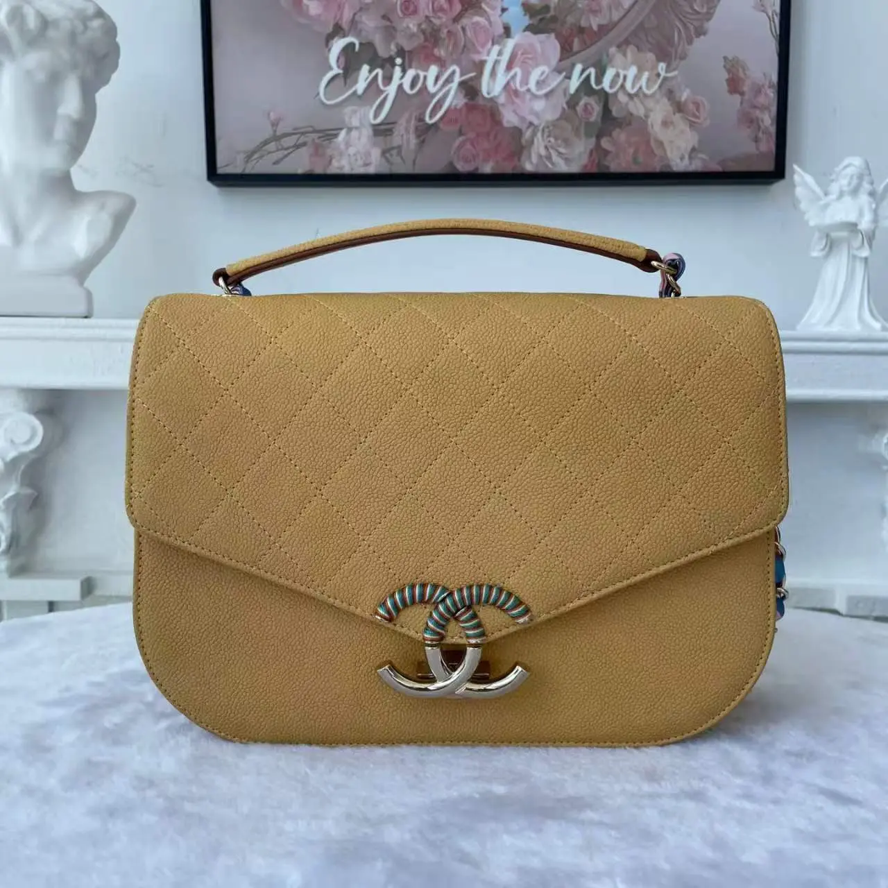 Pre-owned CHANEL Calfskin Shoulder Bags BJ11017050125 Coco Cuba Medium Size