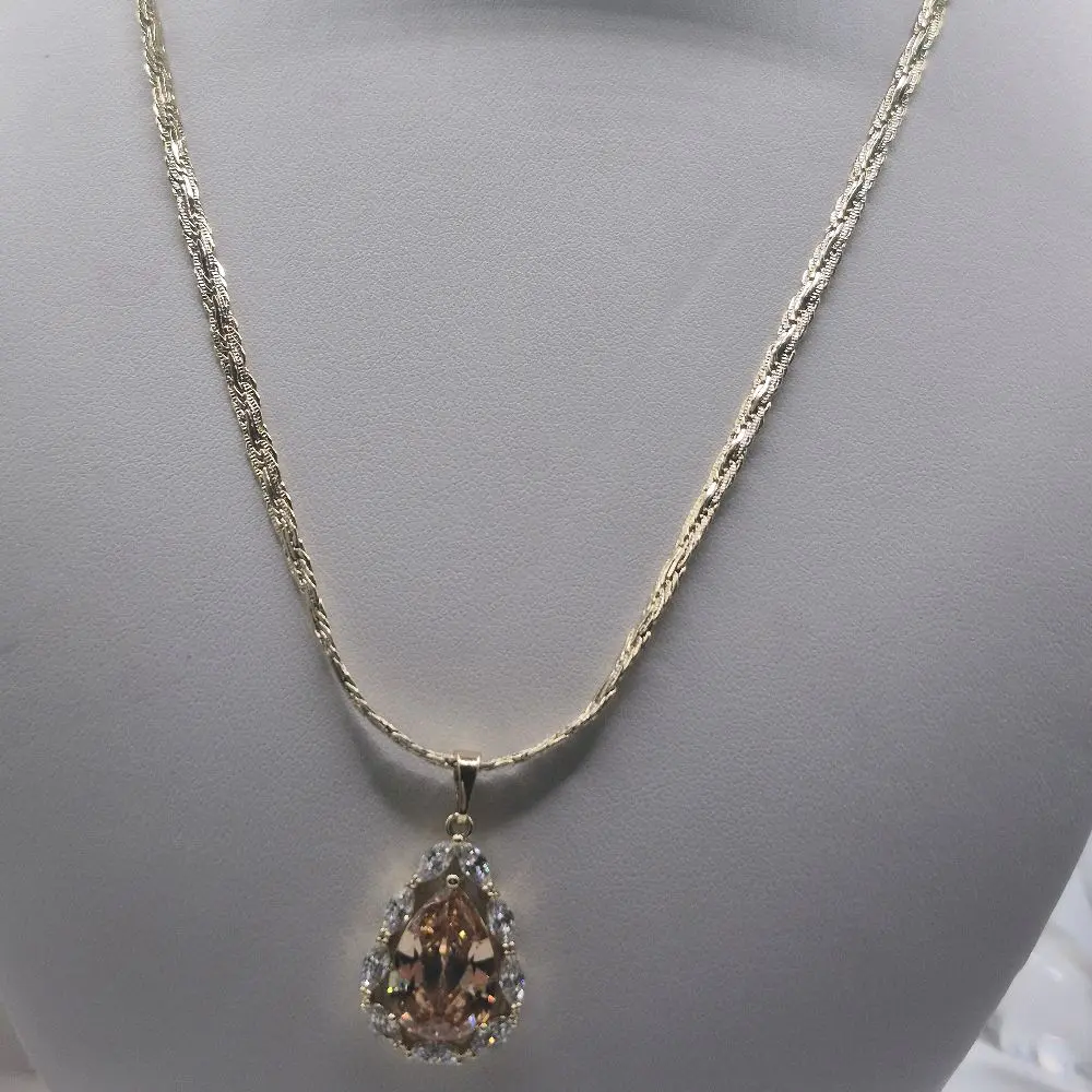 Champagne Zircon Necklace - Simple Design with Zircon Pendant and Chain