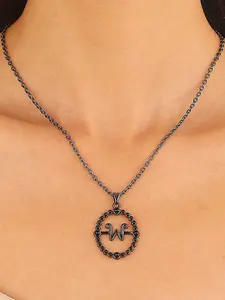 Hot Selling Wednesday Necklace, Initial Letter Necklace, Alloy W Letter Pendant, Stylish Jewelry for Women, Perfect Gift Idea, Trendy Accessory