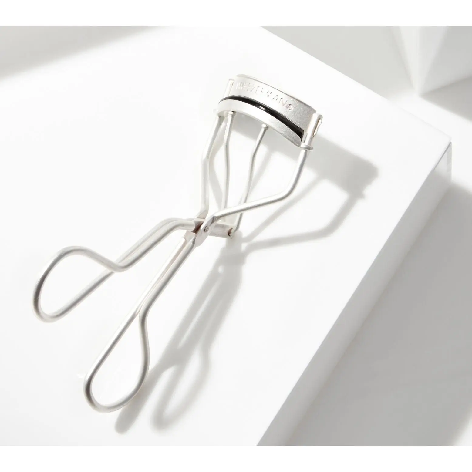 Tweezerman Curl 60 Eyelash Curler