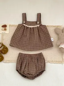 Summer Newborn Baby Girl Set, Comfortable Fabric Two-Piece Suit, Plaid Top & Shorts, Ideal for Daily Wear, Baby Clothing