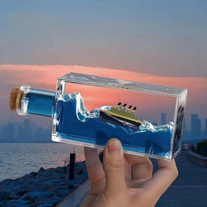 Modern Unsinkable Titanic Simulator Toy - Acrylic Liquid Wave Cruise Ship in a Box, Home Office Decor 3D Decor Statue Figurines, Collectible Figurine Waterscape Decorations & Accessories, Thoughtful Desk Gift Idea