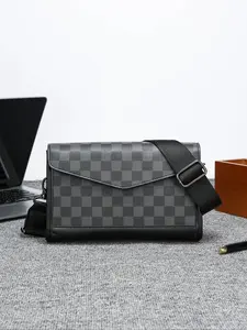 Men's Geometric Pattern Zipper Closure Fashion Multi-Functional Running Bag, Phone Wallet Crossbody Bag for Daily Use & Travel, Casual Crossbody Bags