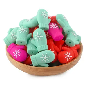 5pcs Christmas-themed Silicone Focal Beads, Snowflake Glove Design, Assorted Colors, Suitable for Various DIY Beaded Pens, Necklaces, Bracelets, Earrings, and Other Craft Projects.