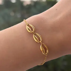 EVRY JEWELS Gold or Silver Plated Women's Shell Glow Bracelet