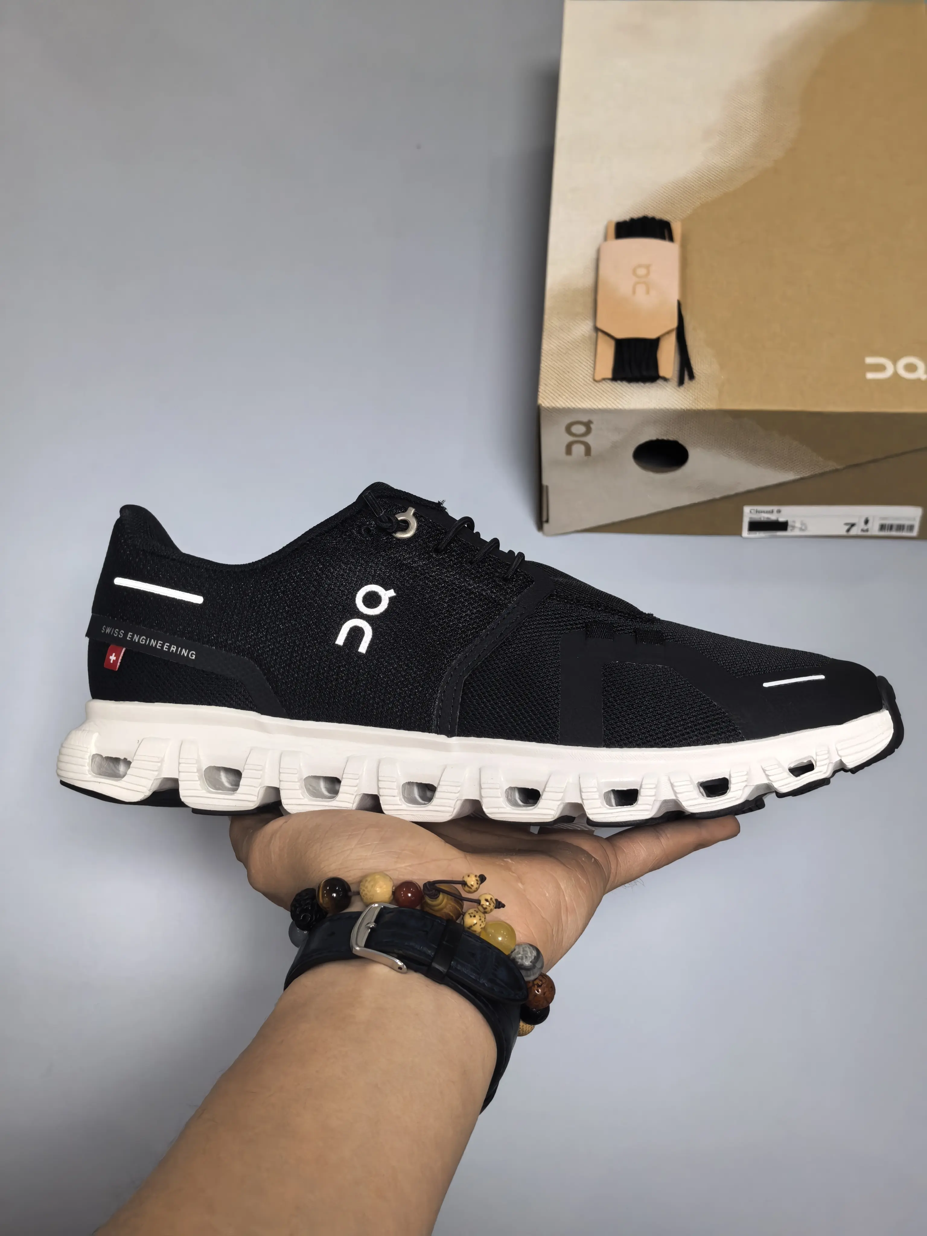 Black White Mesh Running Sneakers, Cushioned Athletic Trainers, Breathable Lightweight Road Jogging Footwear