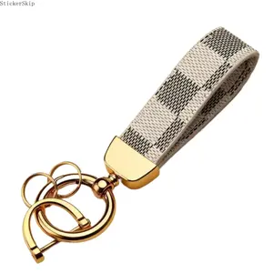 2026Horseshoe Leather Keychain – Lucky Charm Keychain with Metal Buckle, Durable Premium Car Keychain for Men & Women, Elegant Gift Key Ring for Keys, Bags & Daily Carry