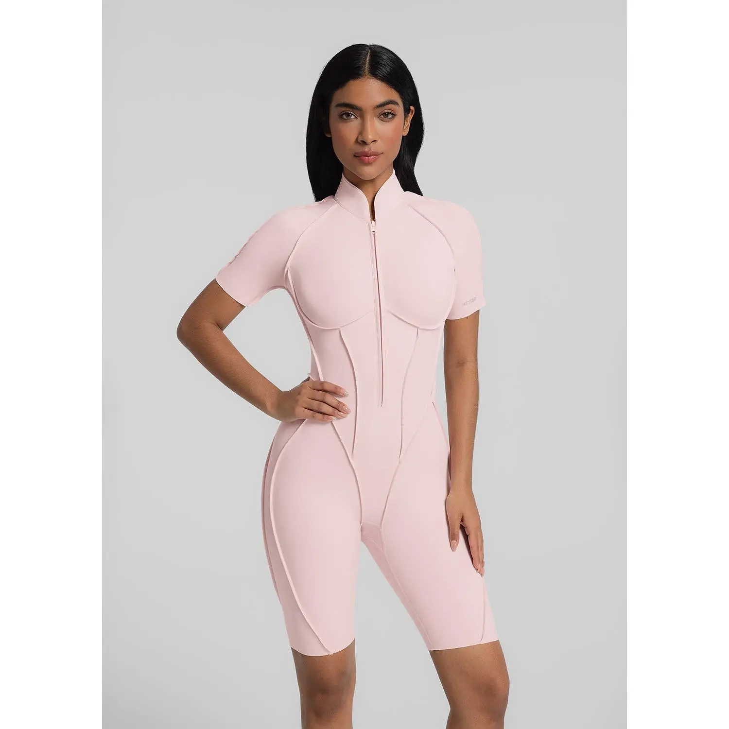 Women's Athletic Style Catsuit with Closed-Back, a Sleeveless Sportswear Romper with a Zip-Up Front and Sculpting Fit, Athletic Style Activewear, Sportswear Jumpsuits, Tummy Control Jumpsuit, Fitness Sport Outfits