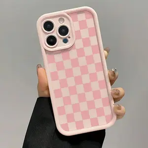 Checkerboard Pattern Phone Case, Shockproof Phone Protective Cover, Phone Accessory Compatible with iPhone 11 12 13 14 15 16 17Series