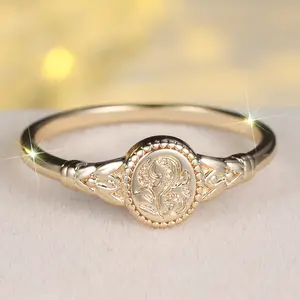 A ring with an imitation golden light pattern is suitable for women to wear daily at wedding parties