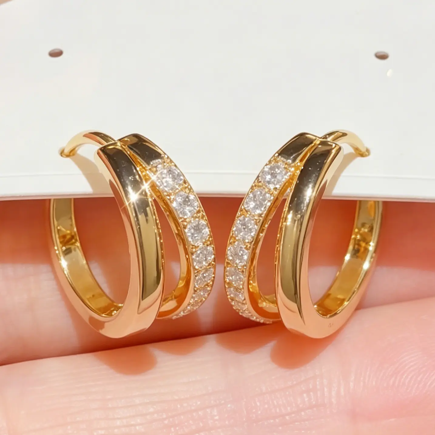 Fashionable and elegant earrings, sparkling accessories for women, earrings for women, stylish accessories, casual and fashionable jewelry, Mother's Day and Valentine's Day gifts, jewelry gifts for her,14k gold-plated