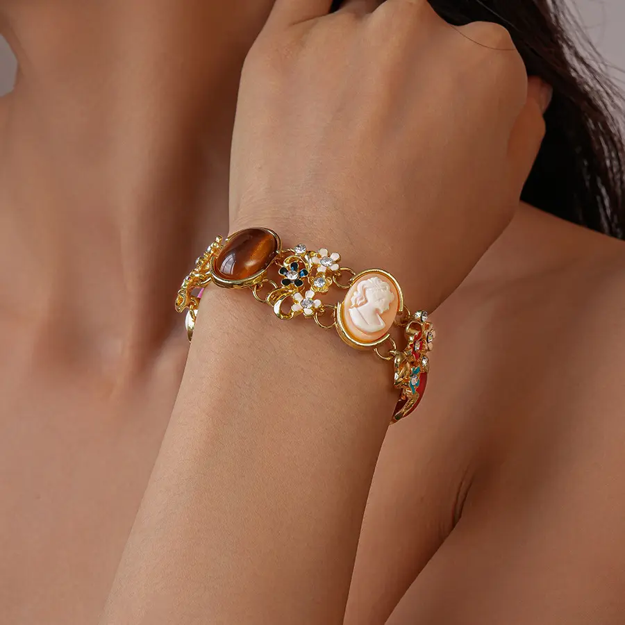 Vintage Cameo Portrait Gold Chain Bracelet, Enamel Flower Rhinestone Adjustable Wrist Band, Retro Luxury Statement Jewelry For Women Date Wedding Party Daily Dress Styling