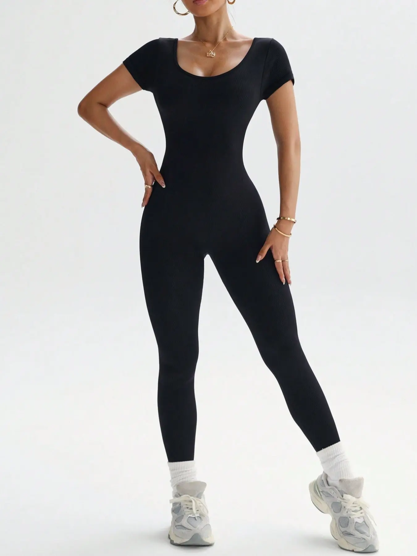 Women's Sporty Sleeveless Yoga, Tight-Fitting Above Knee Tracksuit, All-Seasons Gym Wear, Moderate Fabric Thickness, Workout Jumpsuit, Sportswear Jumpsuits