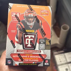 Panini 2024 Official NFL Trading Cards Totally Certified 24 Variant Cards Retail Debut Look for Autographs & Memorabilia