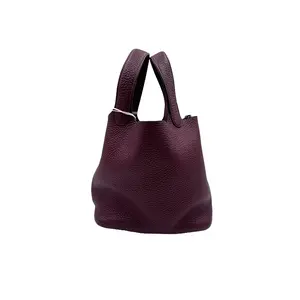Pre-owned HERMÈS france Crossbody Bags H1 Red Rouge Picotin Lock 18 Handbag 45375