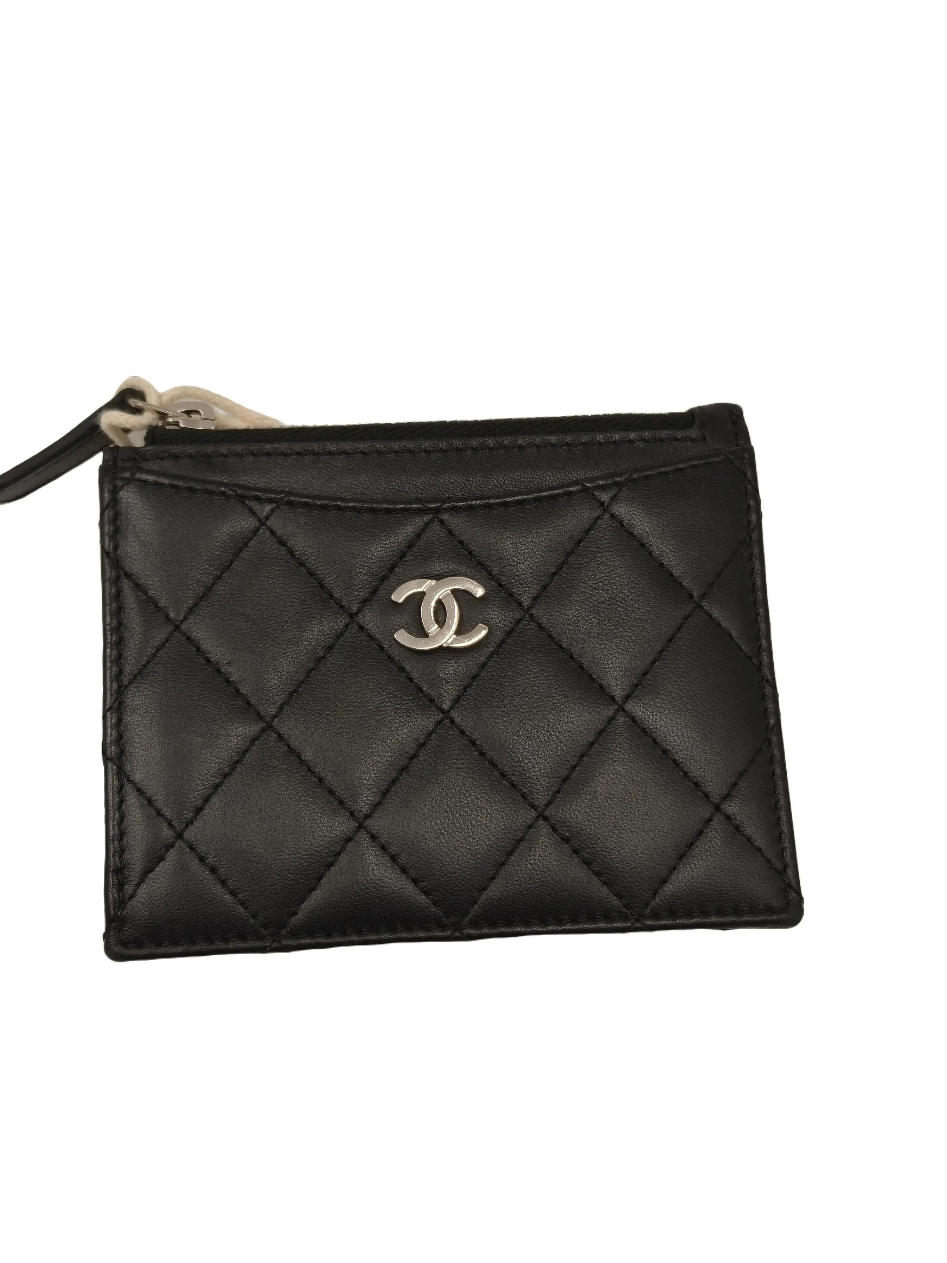 Pre-owned CHANEL Quilted Card Holder