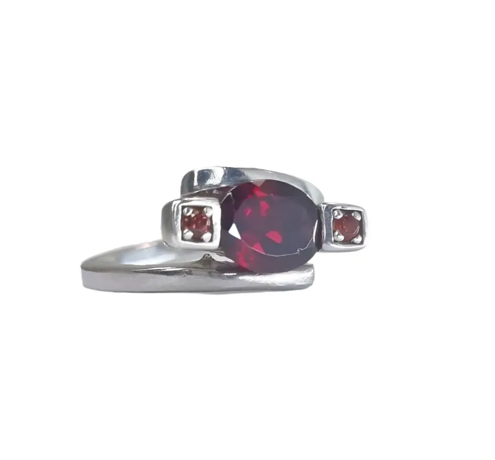 2ct Oval Rhodolite Red Garnet Silver 3 stone Ring