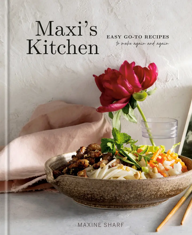 USED-Maxi's Kitchen: Easy Go-To Recipes to Make Again and Again: A Cookbook by Sharf, Maxine (Hardcover)