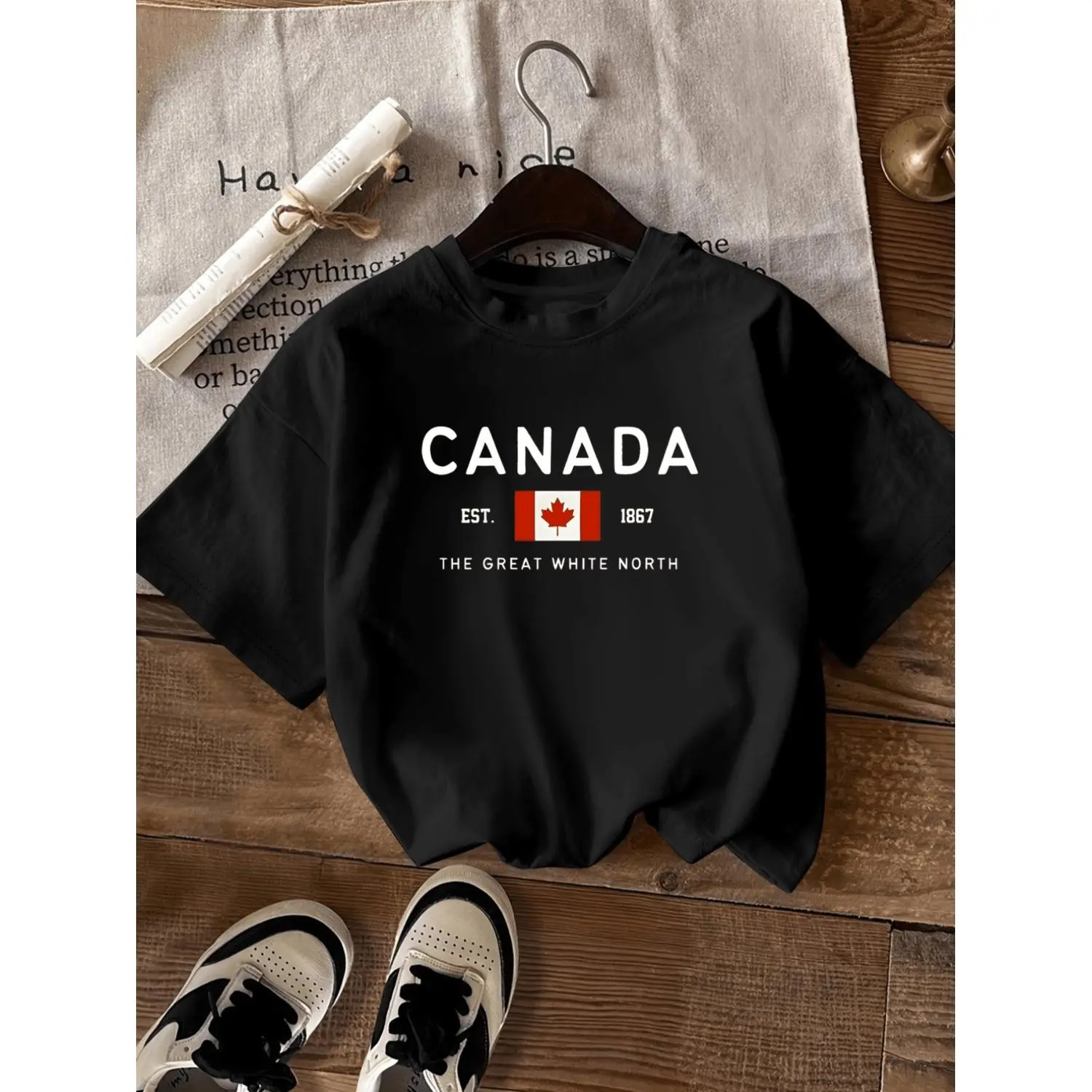 Stylish Short Sleeve Cotton T-Shirt for Women Featuring Canadian Flag and CANADA Print for Spring and Summer