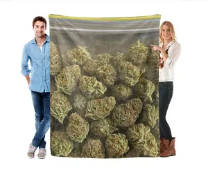 Weed-Themed Digital Print Fleece Blanket-Polyester, Machine Washable, Featuring an Orange-Light Blue-White Striped Floral Design, Suitable for All Seasons, Lightweight And Warm for Beds, Sofas, Etc