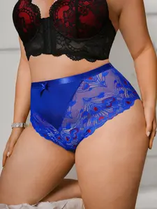 Valentine's Day Gift, Plus Size Women's Milk Silk Lace Heart Triangle Panties, Comfortable Sleepwear for Intimate Occasions, Lace Underwear, Trim Lace Panty