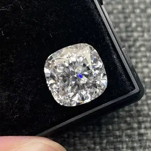 D Square cushion White Moissanite | VVS1 Clarity, Traceable GRA Certificate
