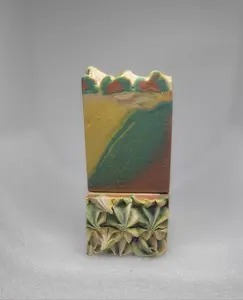 Halian's Creations Honied Pear Scented Soap 120g - Handcrafted with Avocado Coconut Olive Oils for Rich Lather Body Care