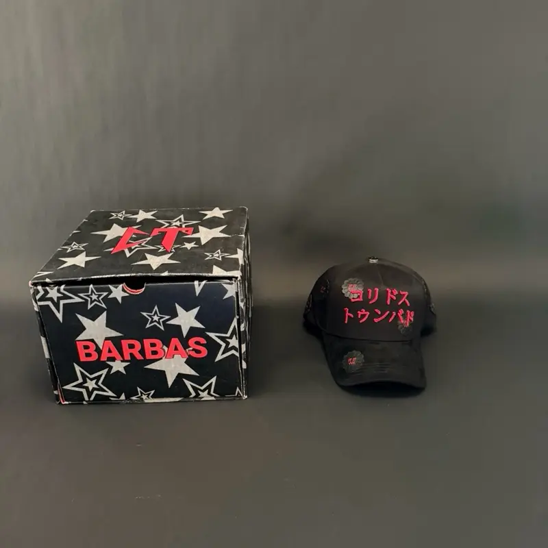 Barbas hats “Murakami”