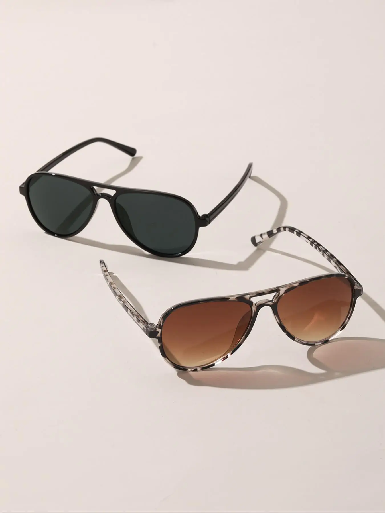 Unisex Street Trend Sunglasses (2 Pairs), Trendy Vintage Glasses Sunglasses for Everyday Use, Modern Fashion Oval Frame Double Beam Aviator Sunglasses