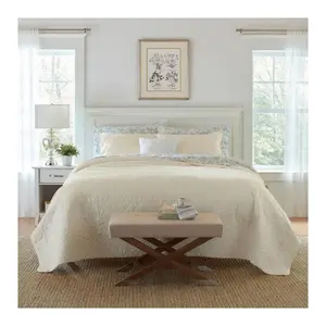 Laura Ashley Felicity Beige Full Queen Quilt-Sham Set