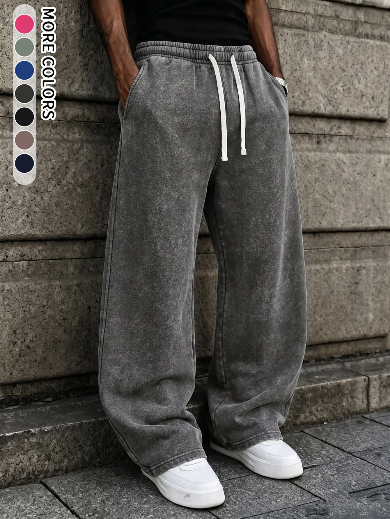 Men’s washed cotton wide-leg athletic pants, lightweight and soft fabric casual trousers with an adjustable drawstring waist, a loose and comfortable fit, suitable for everyday wear and trendy street style.