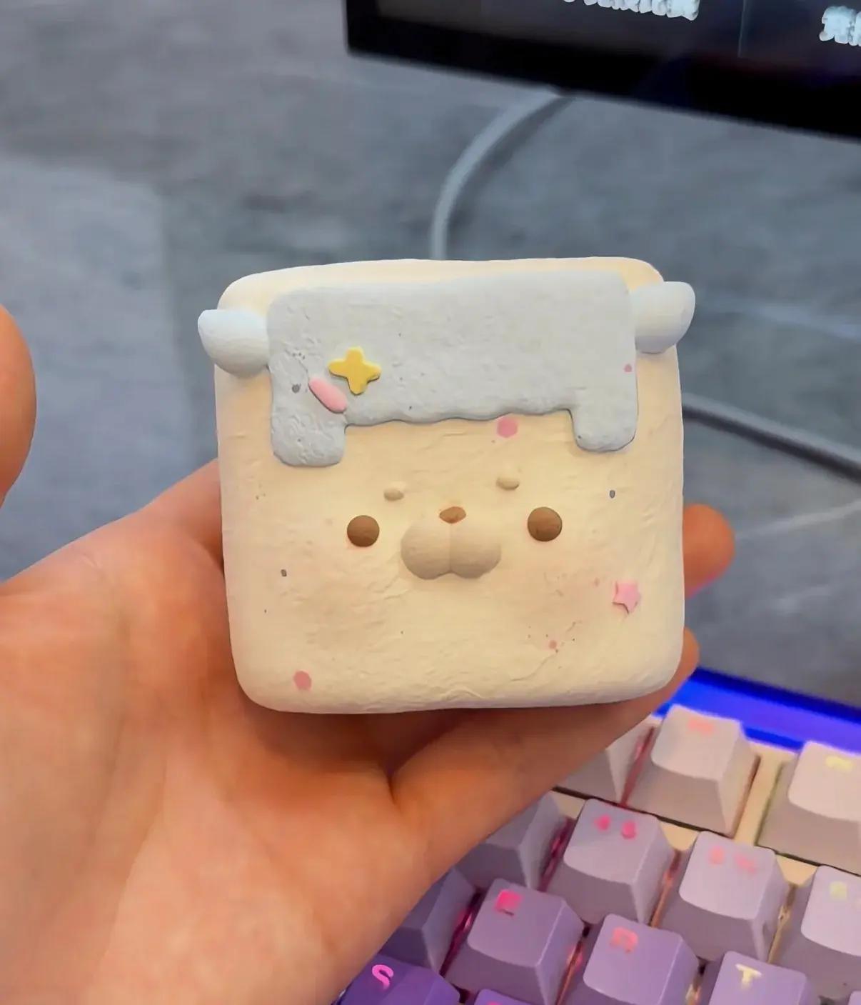Baby Seal(Memory‑Rebound Silicone Filling)