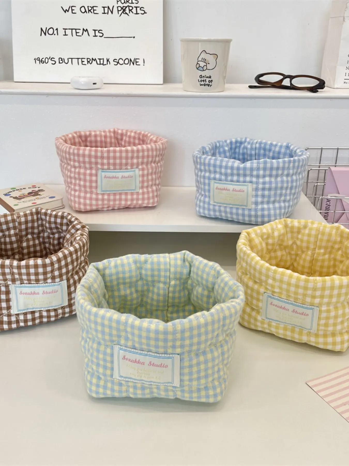 Fresh Plaid Fabric Storage Basket, Cosmetic Organizer, Desktop Cleaning, Travel Essential, Daily Use, Home Organizers, Makeup Bag