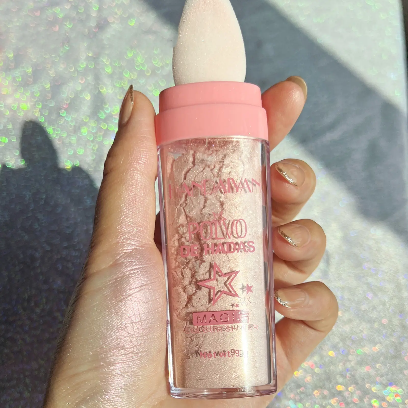 HANDAIYAN Fairy Dust Highlighting Powder Glitter Highlighter Makeup Full Body Pearlescent Glitter for Face Eyes Lips Hair Body Sparkling Summer Party Body Glitter Cosmetic Glow Lightweight Non-Greasy Multi-Use