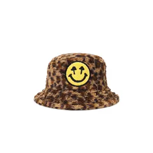 Happy Caps Furry Bucket Hat in Leopard Unisex
