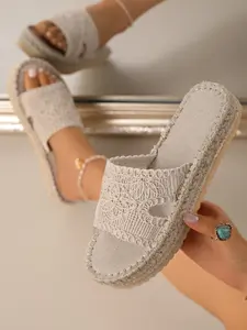 Women's Summer Casual Sandals, Comfortable Thick Sole, Versatile Mesh Yarn Upper, Ideal for Daily Wear & Travel