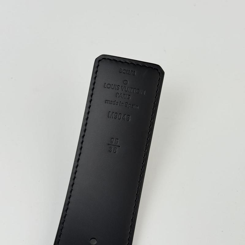 Pre-owned LV Belt black Monogram Pattern with Gunmetal Gray Buckle(u)95