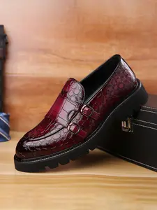 Men's Casual Leather Shoes, Fall New Fashion Slip-On Loafers, Versatile British Style Buckle Design, Comfortable and Stylish Footwear