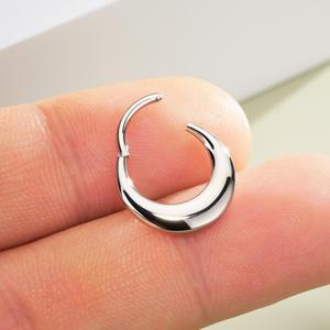 Oufer 16G Chunky Hinged Segment Septum Ring Body Piercing Jewelry