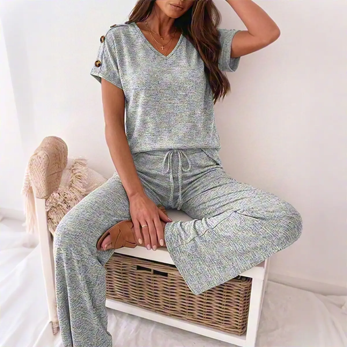 CHICME Women's 2-Piece Lounge Set V-Neck Button Decor Top and Wide-Leg Pants with Pockets Relaxed Casual Outfits
