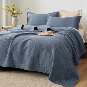 XAKING Solid Ultrasonic Quilt Bedding Set - Soft Bedding Sets with Lightweight Breathable Bedspread, Coverlet, and Pillow Shams, All-Season Twin/Queen/King Size Bedding