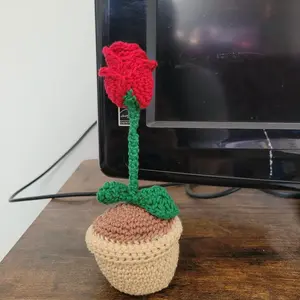 Crochet rose flower in a pot: desk buddy, cute gift, mother's day, custom colors