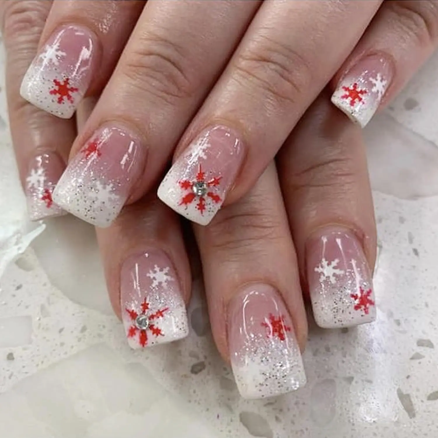 24Pcs Christmas Press on Nails Short Square Fake Nails Red White Snowflake Rhinestones Design Xmas Glue on Nails Glitter French Tip False Nails Winter Acrylic Nails Pink Christmas Artificial Nails Kit BMKKOT